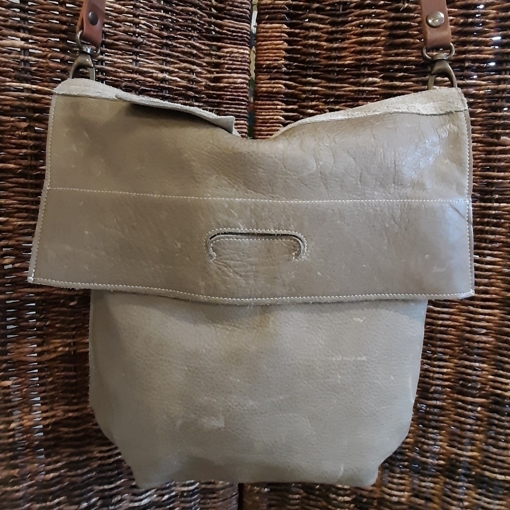 Rosa Maseda Olive Green Designer Leather Messenger Bag Crossbody Purse Luxury